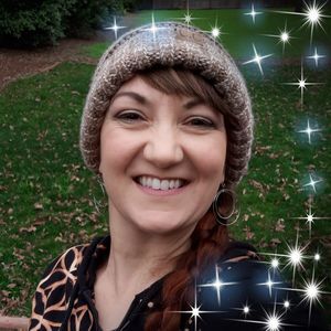 Meet your Posher, Connie